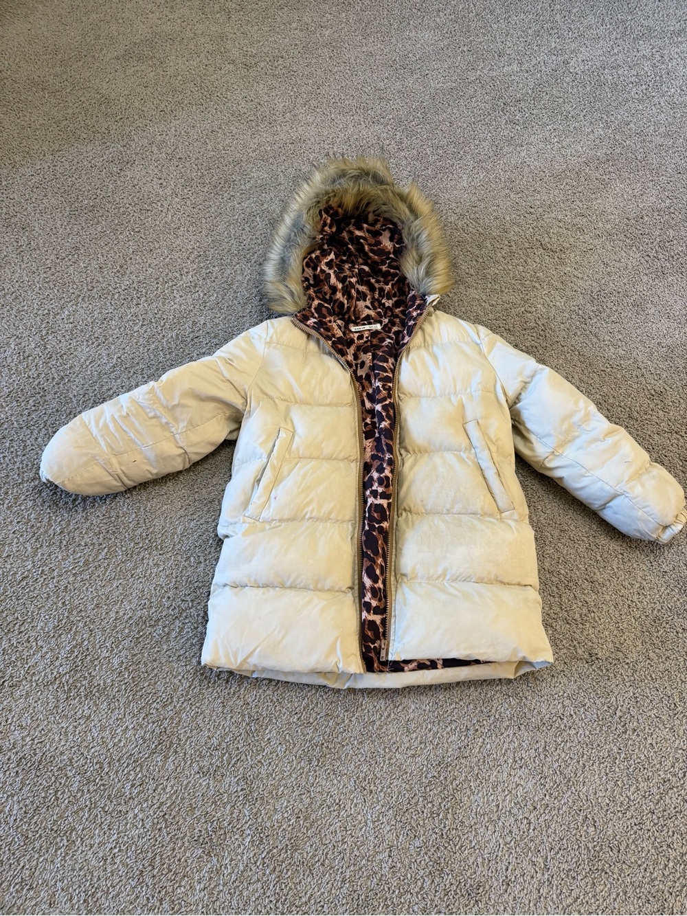 SHEIN Cream Puffer Coat with Leopard Print Hood Lining